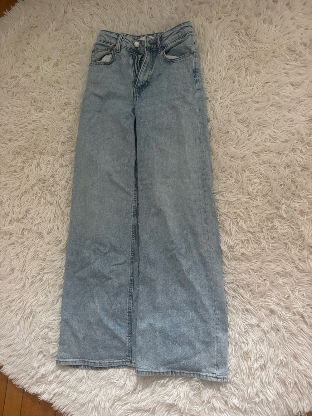 H&M Light Blue Wide-Leg Jeans